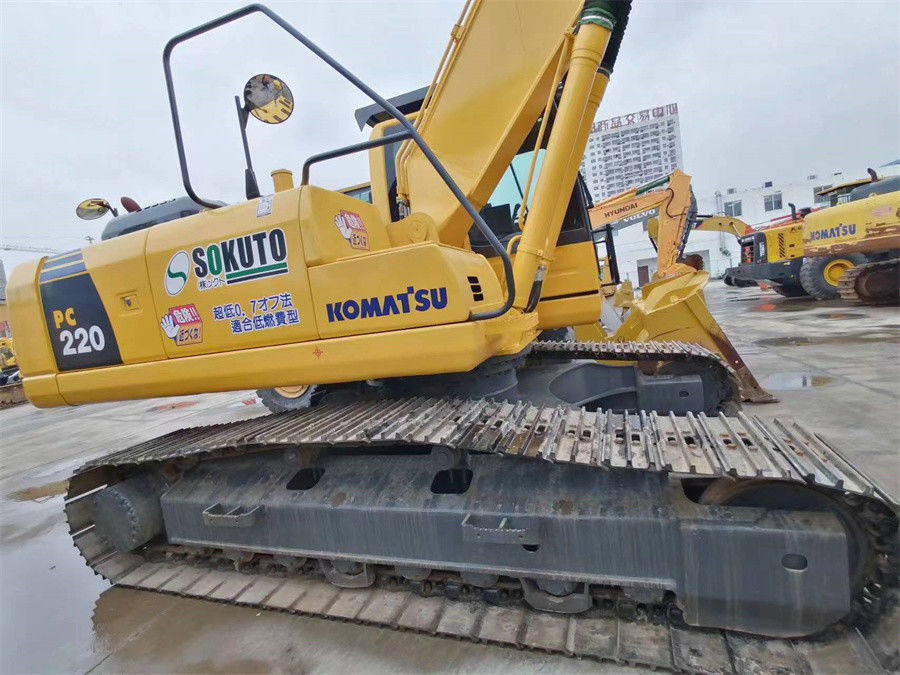 KOMATSU Pc220 usou a máquina escavadora de KOMATSU 22 toneladas de máquina escavadora pequena da esteira rolante da origem de Japão