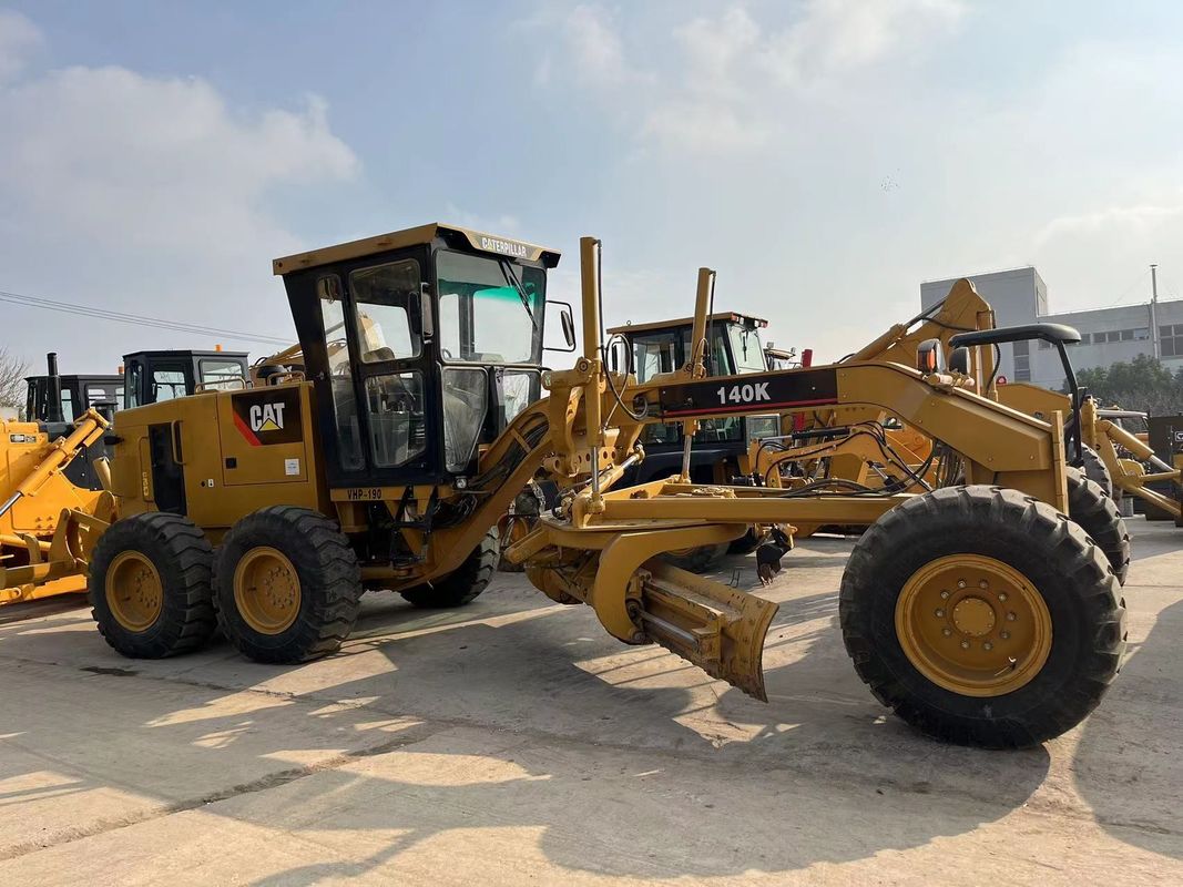 Usado Caterpillar Motor Grader 140K em estoque Usado Cat 140 Motor Grader