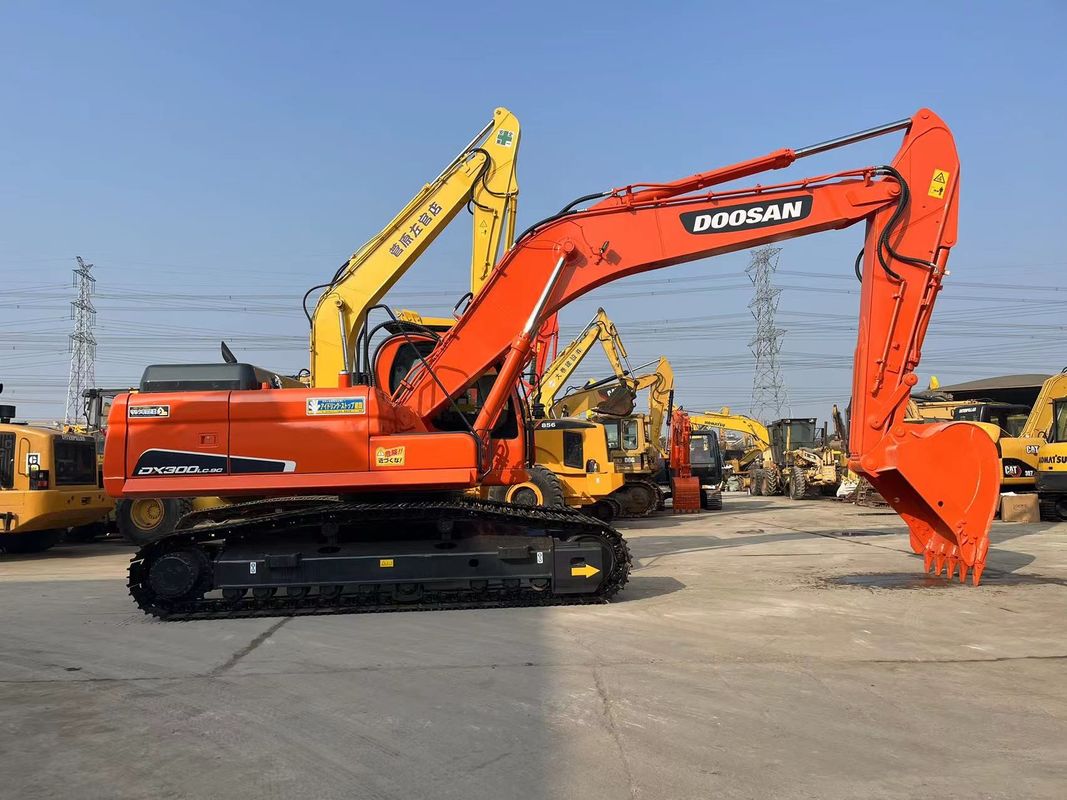 Excavadora original Doosan usada DX300LC-9C 30 toneladas Excavadora usada média Doosan 300 equipamento pesado