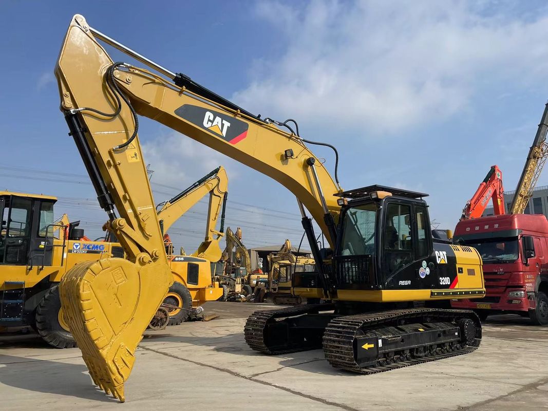 Excavadora usada Caterpillar 320D com injeção 3066 Motor 20 toneladas Excavadora CAT 320 média