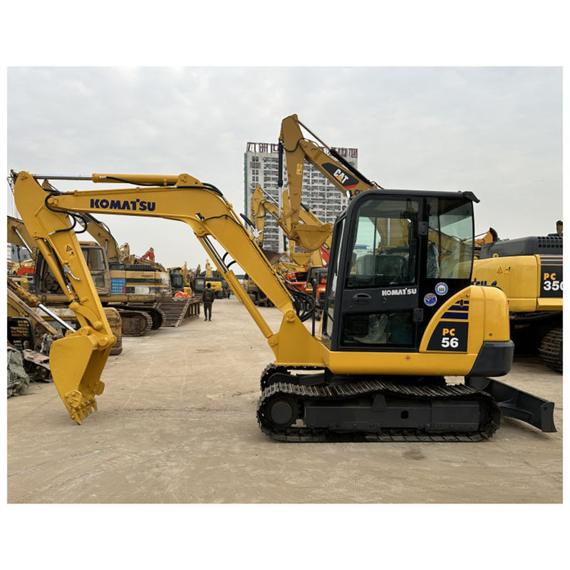 Pequeno Japão Komatsu PC56 Excavadora Hidráulica Usada Mini Tamanho Peso 5 toneladas com lâmina