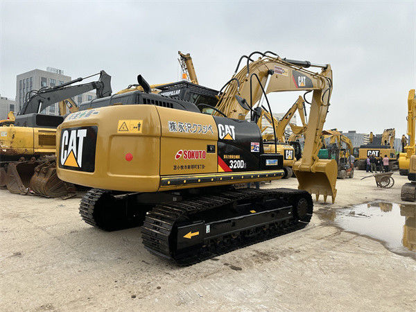 Excavadora Caterpillar 320D2 para as necessidades de construção