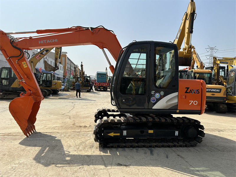 Excavadora Mini Hitachi ZX70 Usada com Pista de Borracha Excavadora de Mineração de 7 toneladas
