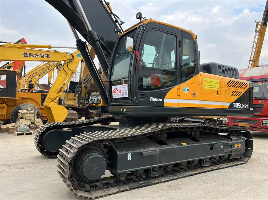 Horas baixas 2020 Hyundai 305LC 9T Excavator com capacidade de balde de referência de 1,38 M3