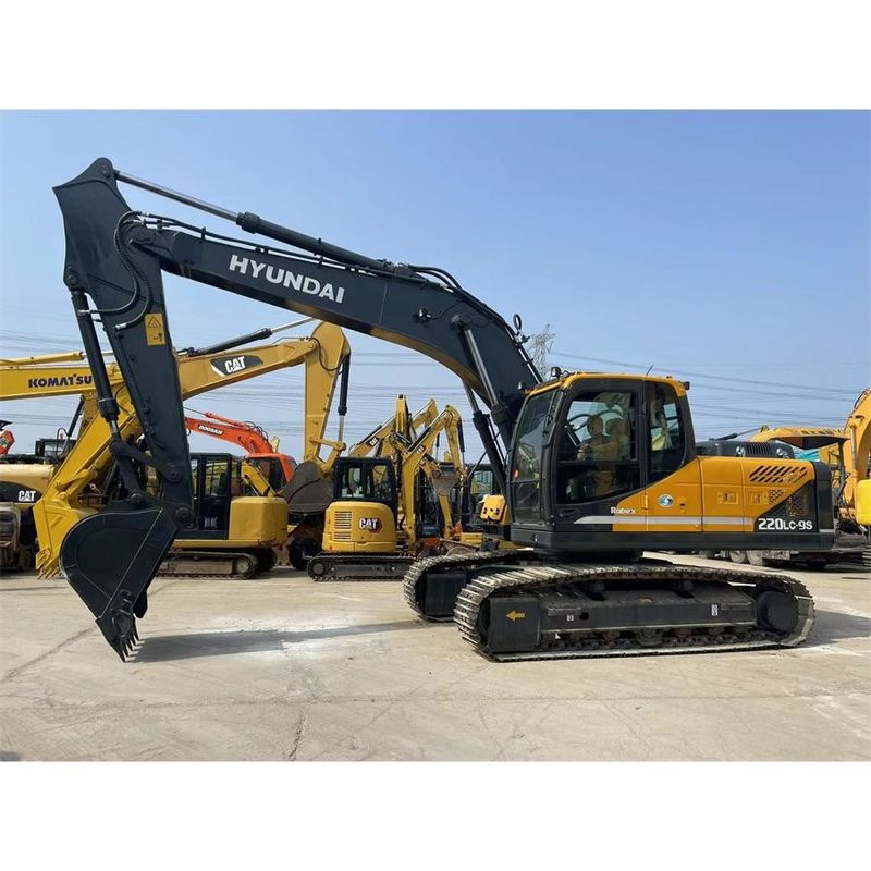 Excavadora pesada Hyundai R220 9S Dimensões gerais 9,55m*2,99m*3,08m