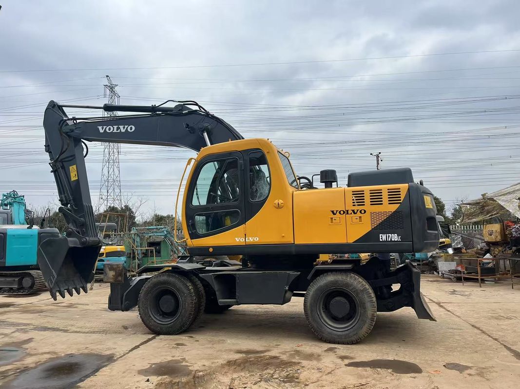 Excavadora de rodas Volvo EW170 de 17 toneladas de alto desempenho