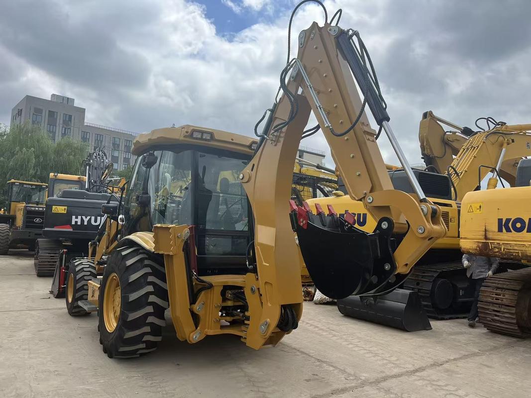 Escavadeira retroescavadeira Caterpillar 420F nova em folha com caçamba que abre e lança extensível