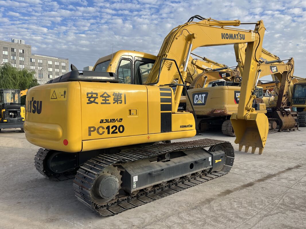 Excavadora hidráulica Komatsu PC120-6 usada de 12 toneladas modelo 2015 para construção
