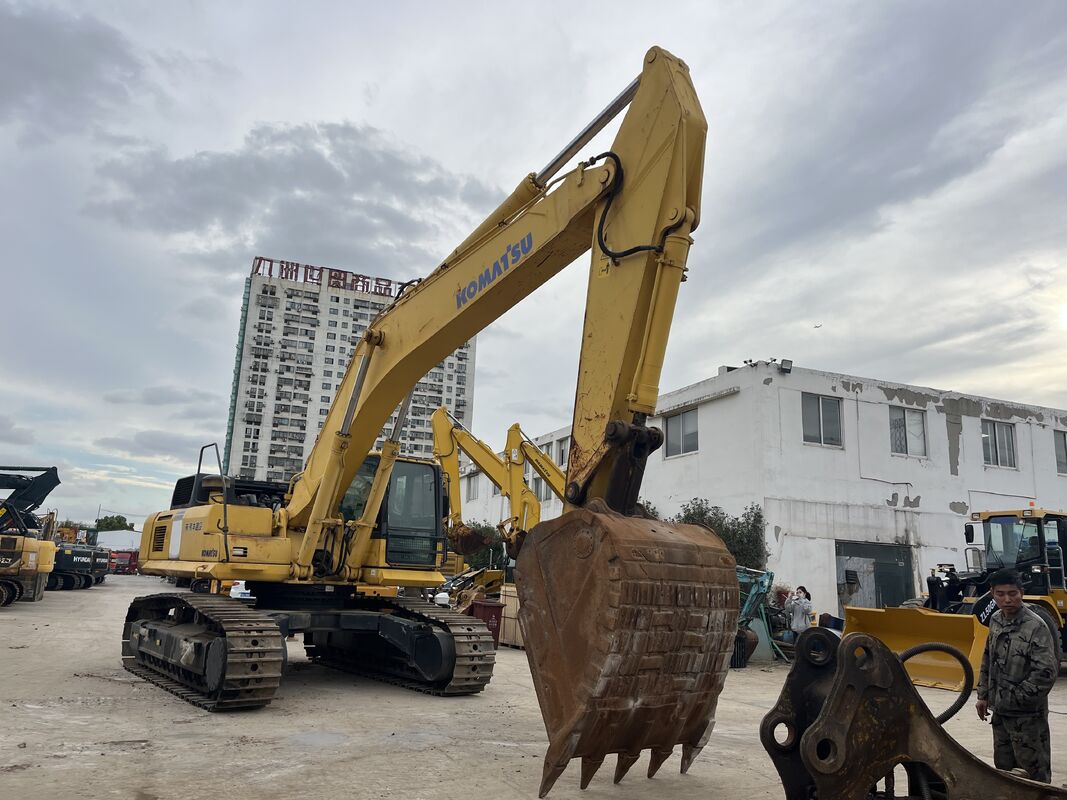 Large 45 Ton Used Komatsu PC450-8 Hydraulic Crawler Excavator with Tier 3 Emission and 257 KW Engine
