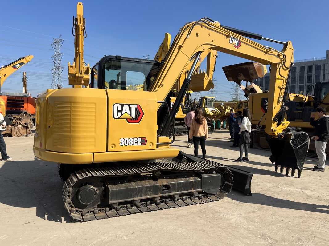Mini escavadeira de 8 toneladas Caterpillar 308E2 em bom estado para venda