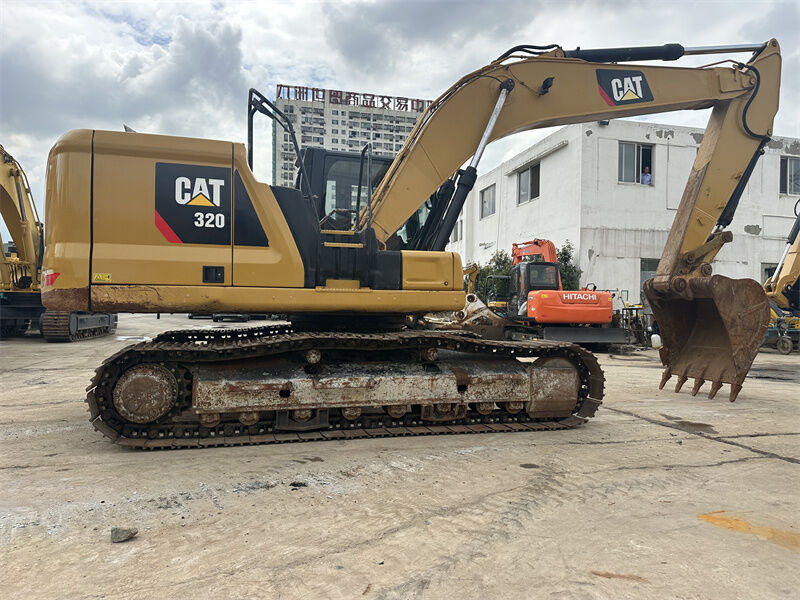 Excavadora Caterpillar 320 Usada Com Força de Escavação Forte para Trabalhos de Movimentação de Terra e Construção