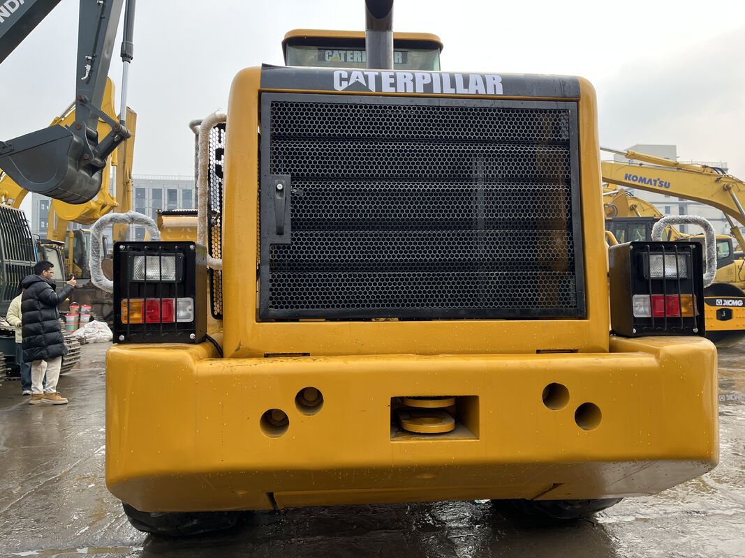 Carregador de rodas usado CAT 966H com alta força de ruptura e robusto powertrain que oferece desempenho em ambientes industriais adversos