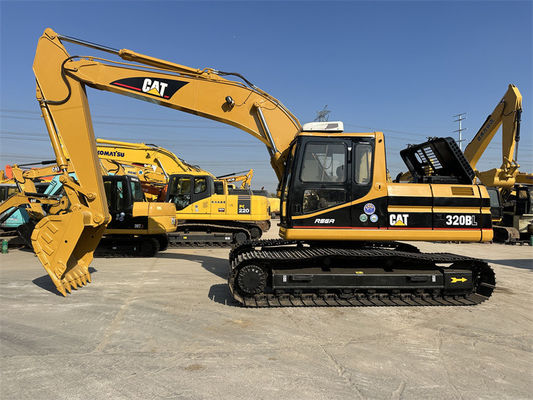 Excavadora CAT 320BL usada com trilho de 800 mm Excavadora hidráulica Caterpillar usada